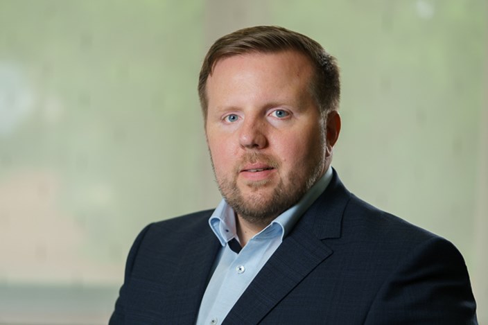 dirk-sattur-690px dirk-sattur-690px