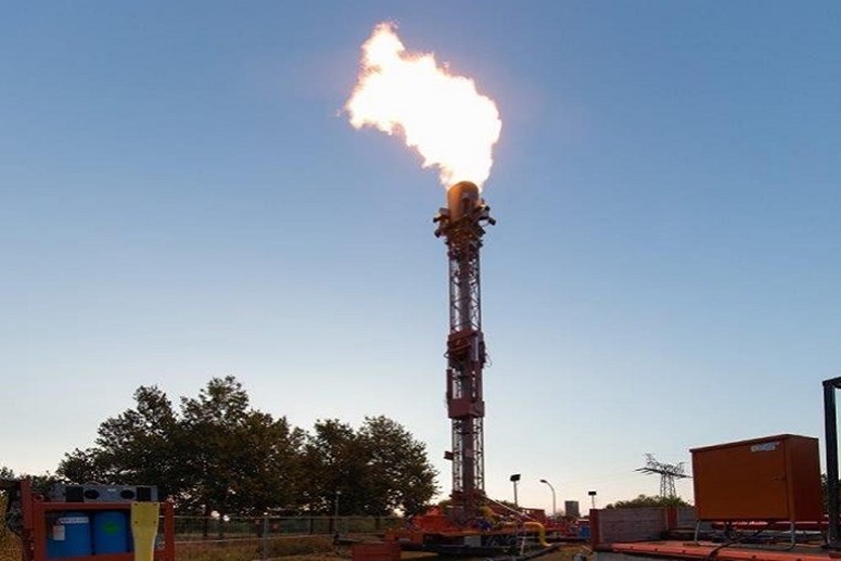 erdgas-fackel erdgas-fackel